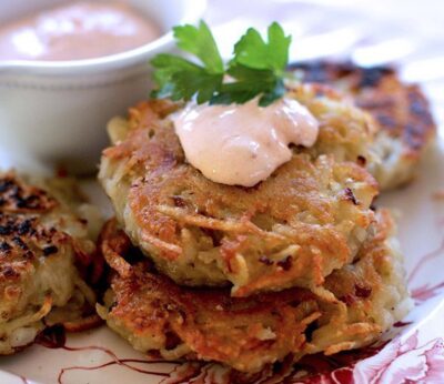 Tapa rápida: burgers de calabacín en salsa de rosa