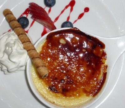 Natillas gratinadas con merengue