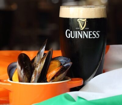 ¡Un brindis de Guinness con mejillones por Molly Malone!