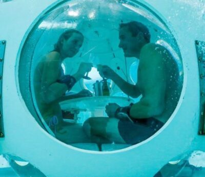 El primer restaurante para buceadores que permite cenar bajo el agua