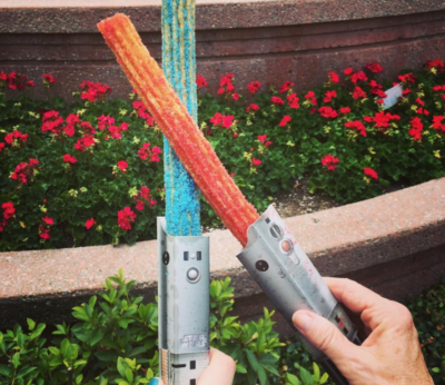 Los churros con forma de espada de Star Wars llegan a Disneyland