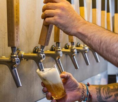 Barcelona celebra el primer Festival Internacional de Cerveza Artesana