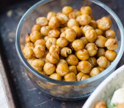 La ensalada con garbanzos y aguacate para sorprender(te)