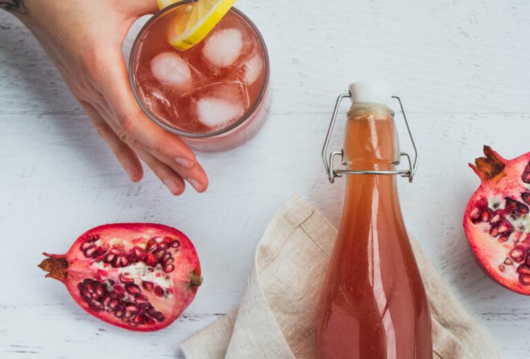 Día de la Kombucha: Qué es, por qué está de moda y cuáles son nuestras favoritas