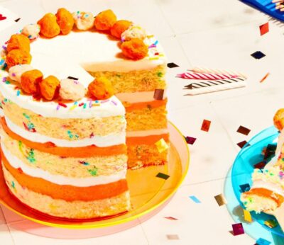 Así es la tarta que Cheetos ha creado para celebrar su 75 cumpleaños