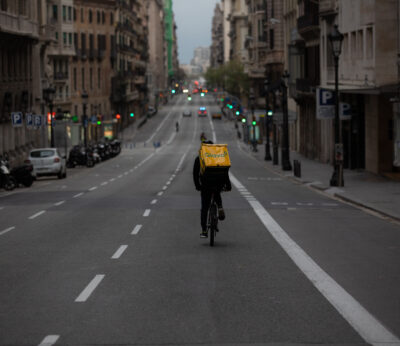 Economía.- Glovo cierra su red de supermercados ‘fantasma’ en seis ciudades de España y presenta un ERE