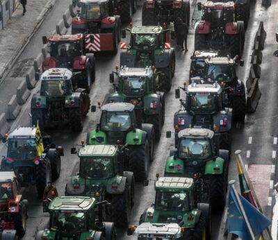 Economía.- Las protestas de agricultores y las reservas con Mercosur se cuelan en la cumbre de líderes de la UE