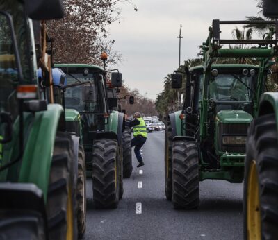 Economía.-La Generalitat Valenciana exige al Gobierno «endurecimiento» ante «ataques» que sufren la agricultura y pesca