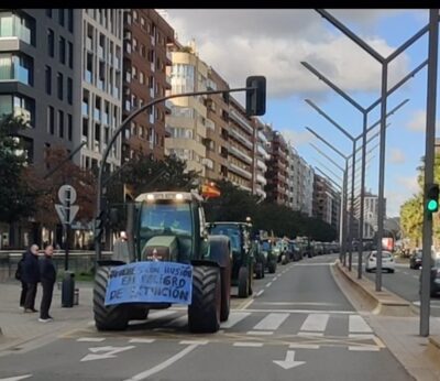 Economía.- Las protestas del campo riojano se trasladan de MercaRioja a la sede del Consejo Regulador de la DOCa Rioja