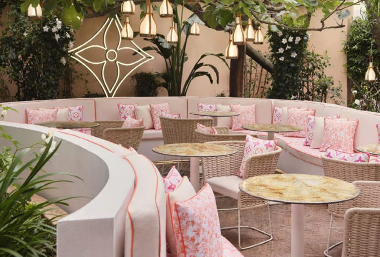 Louis Vuitton reabre su evocador restaurante de moda de Saint-Tropez