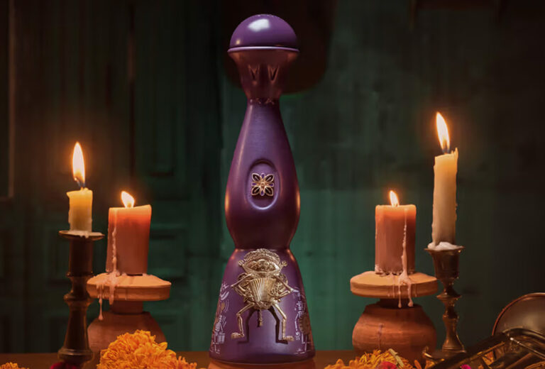 Clase Azul honra el Día de los Muertos con un exclusivo tequila de diseño